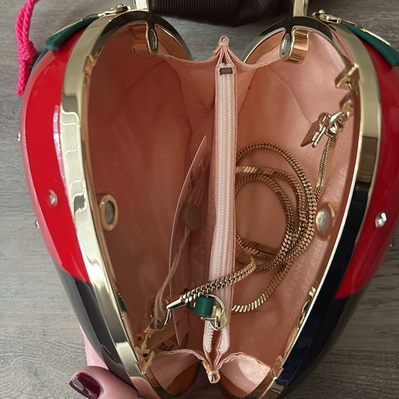 Kate Spade Crème de la Crème Dipped Strawberry Clutch - Picture 9 of 9